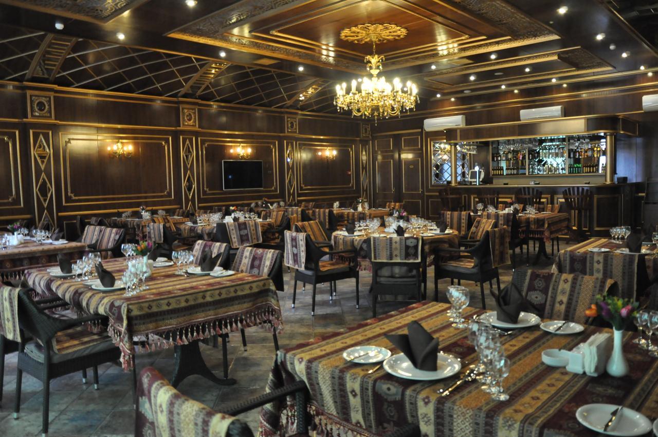 Joyy Hotel & Spa Baku Exteriör bild