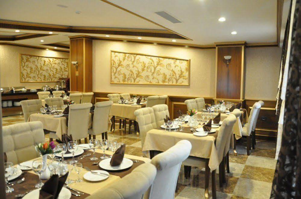 Joyy Hotel & Spa Baku Exteriör bild